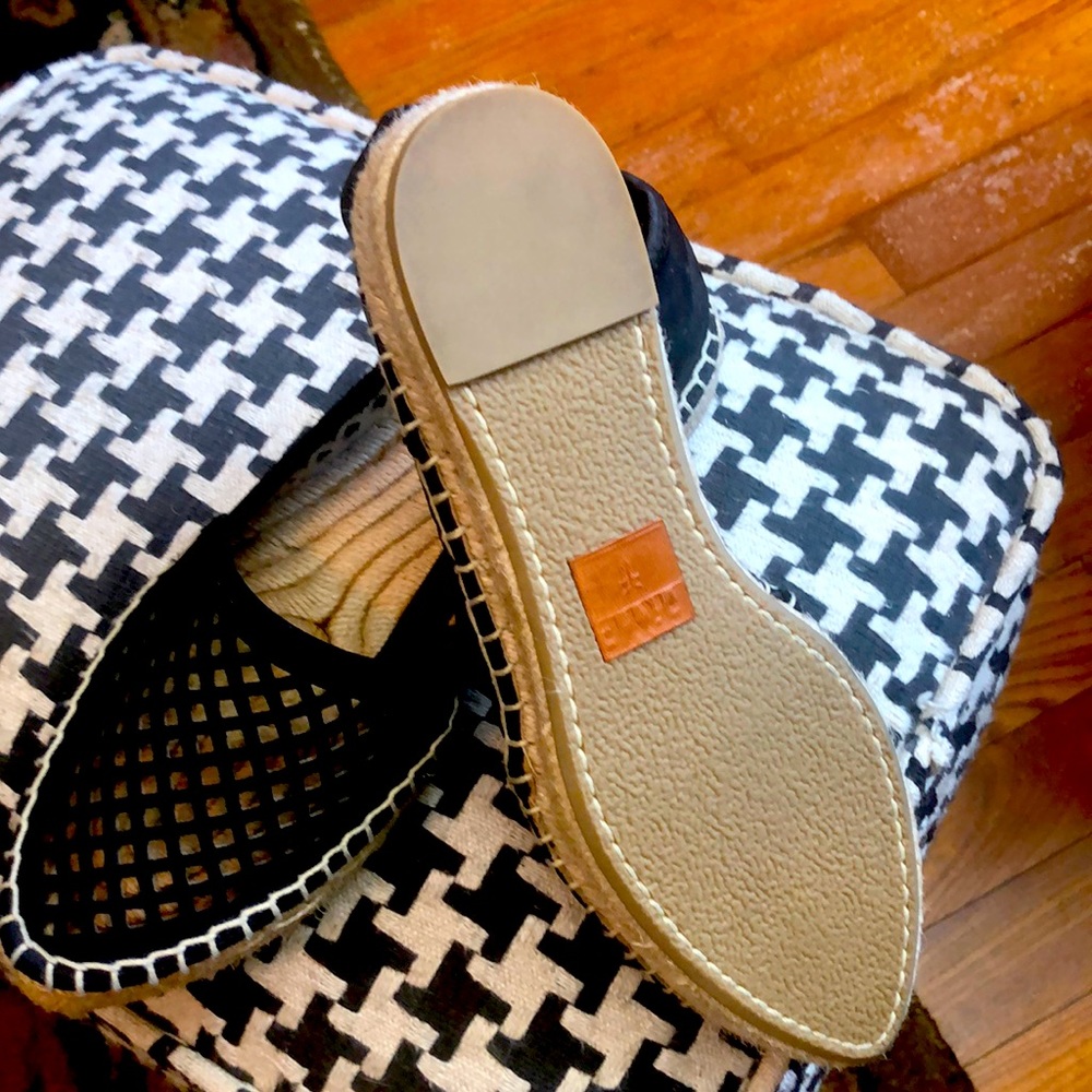 Frye Brand slip on